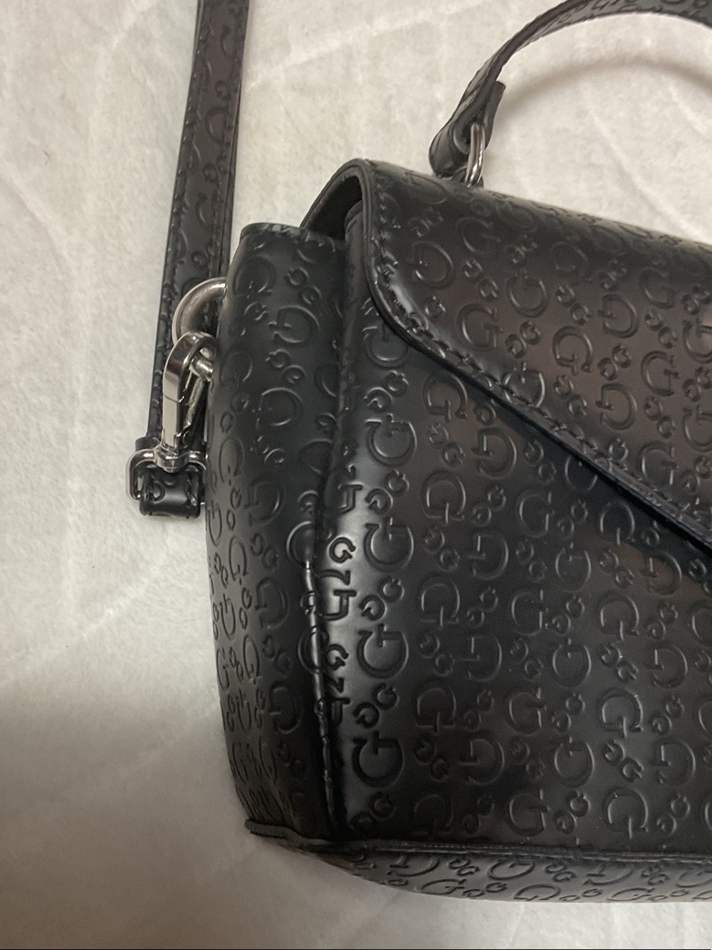 Guess Black Embossed Top Handle Satchel with Crossbody Strap - Picture 3 of 8